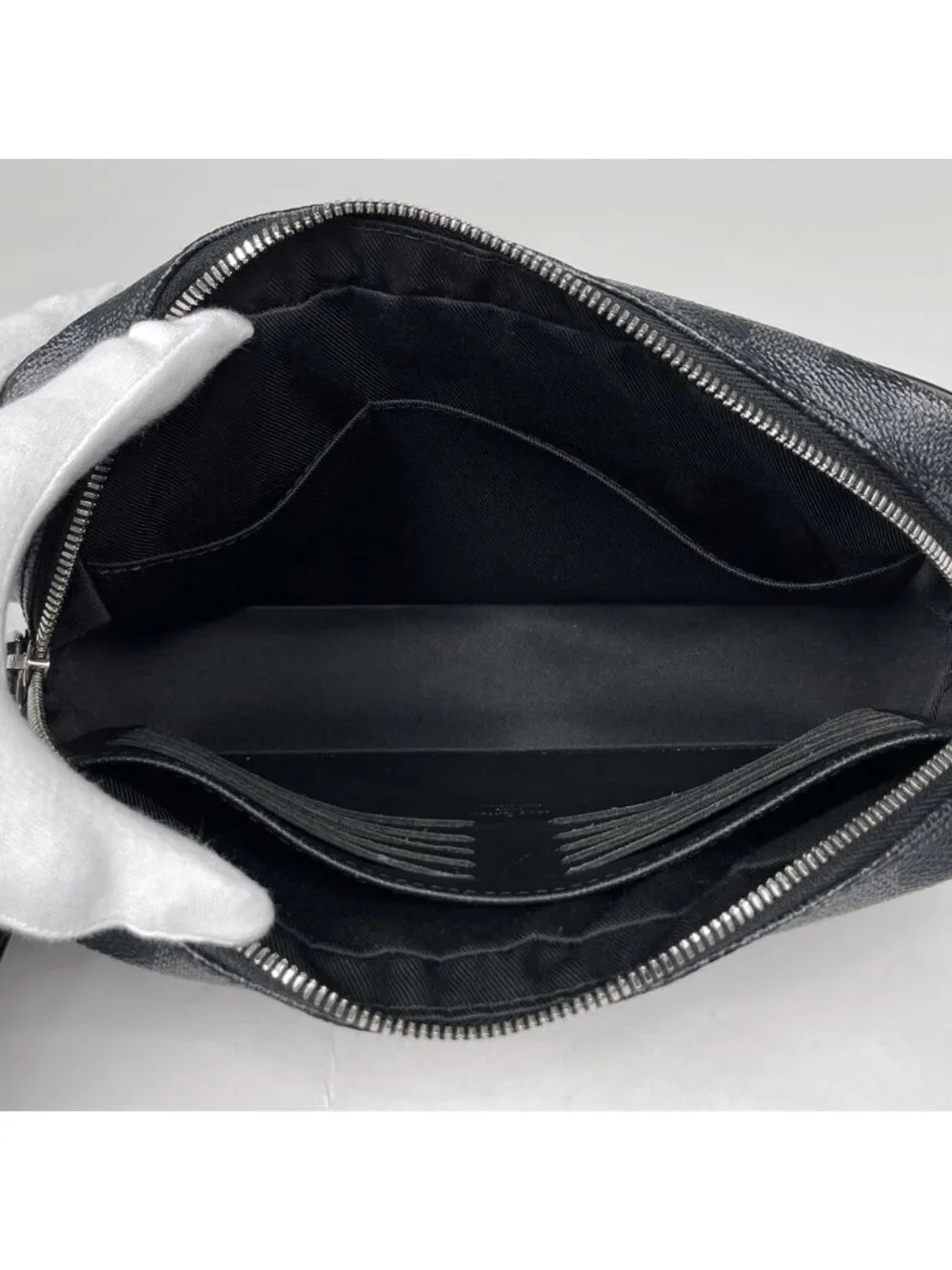 Louis Vuitton Pochette Secondbag Damier Graphite Noir Handbag